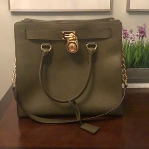 Michael Kors Hamilton Traveler bag Olive Green